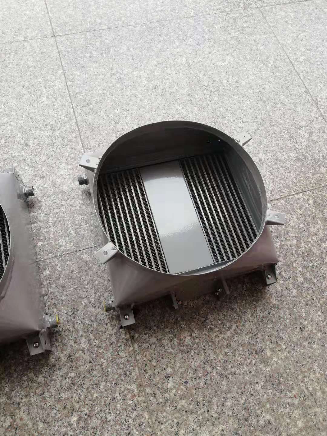 空氣-滑油散熱器