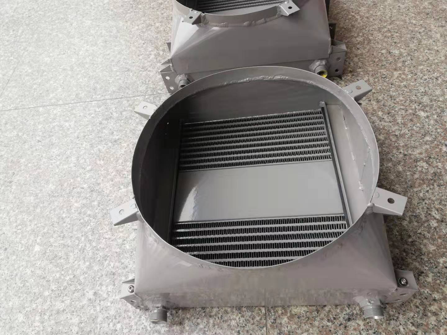 空氣-滑油散熱器