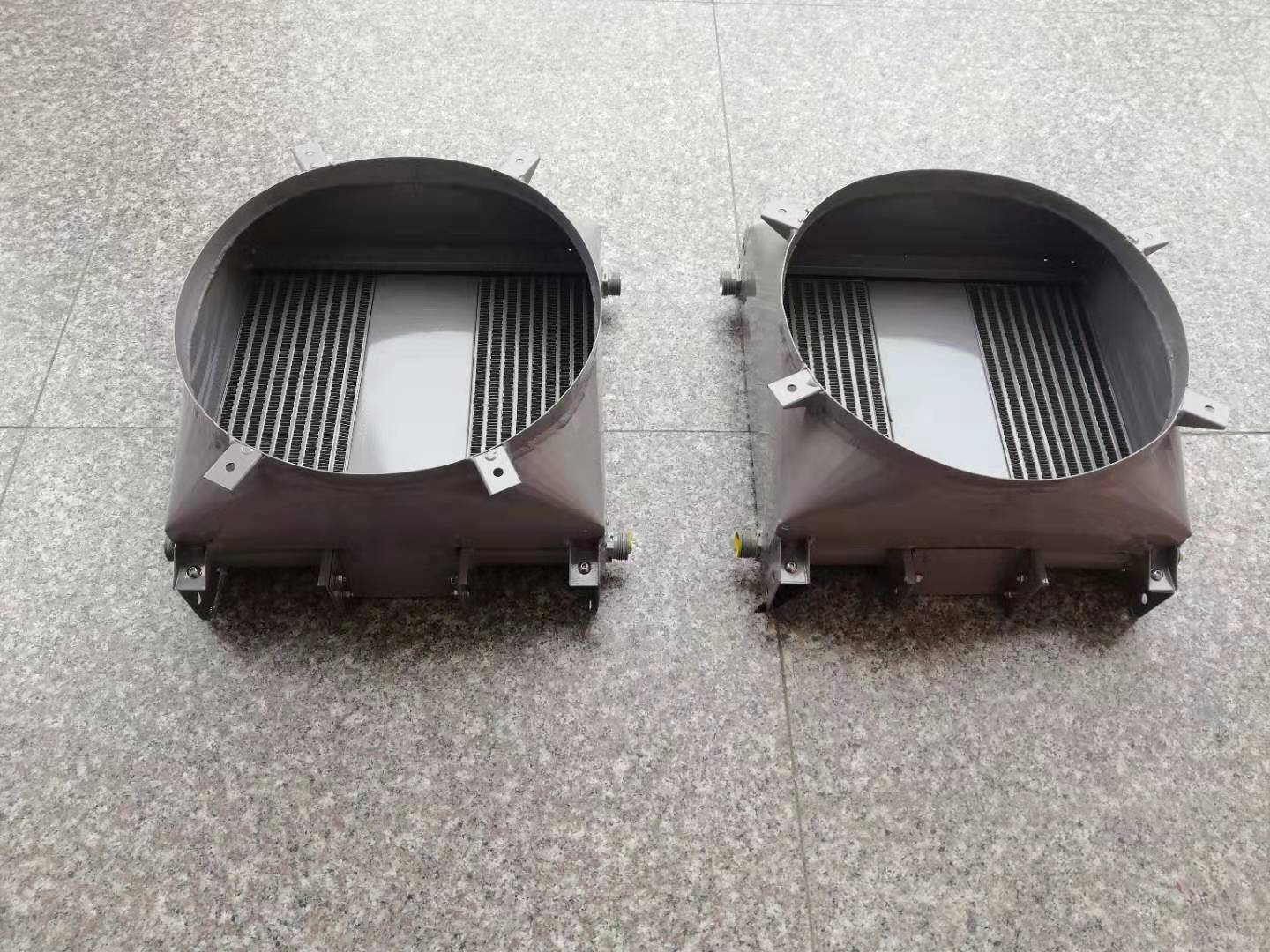 空氣-滑油散熱器